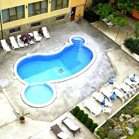 Апартаменты Seaside Nest