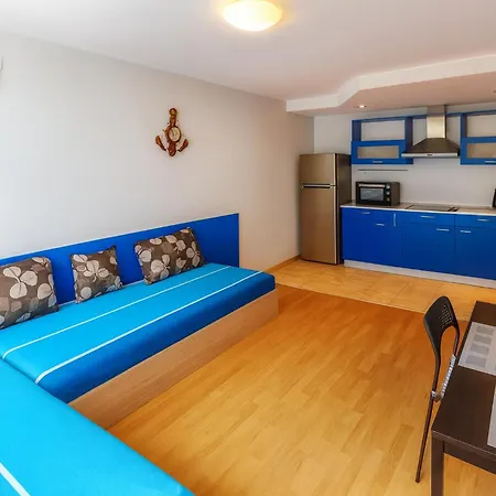 Seaside Nest Апартаменты