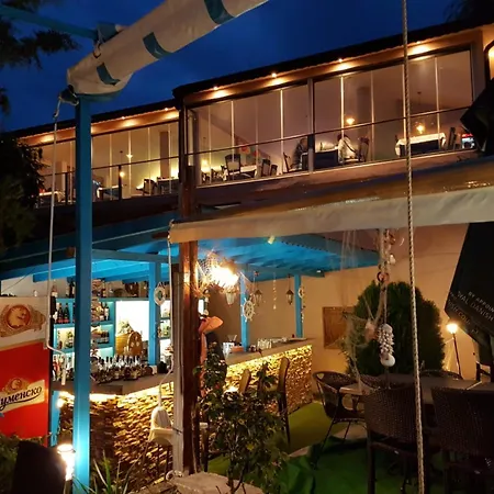 Seaside Nest Апартаменты