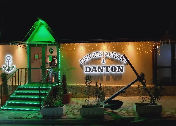 Seaside Nest 公寓 *